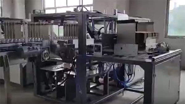 Автоматическая машина для запечатывания и упаковки картонных коробок